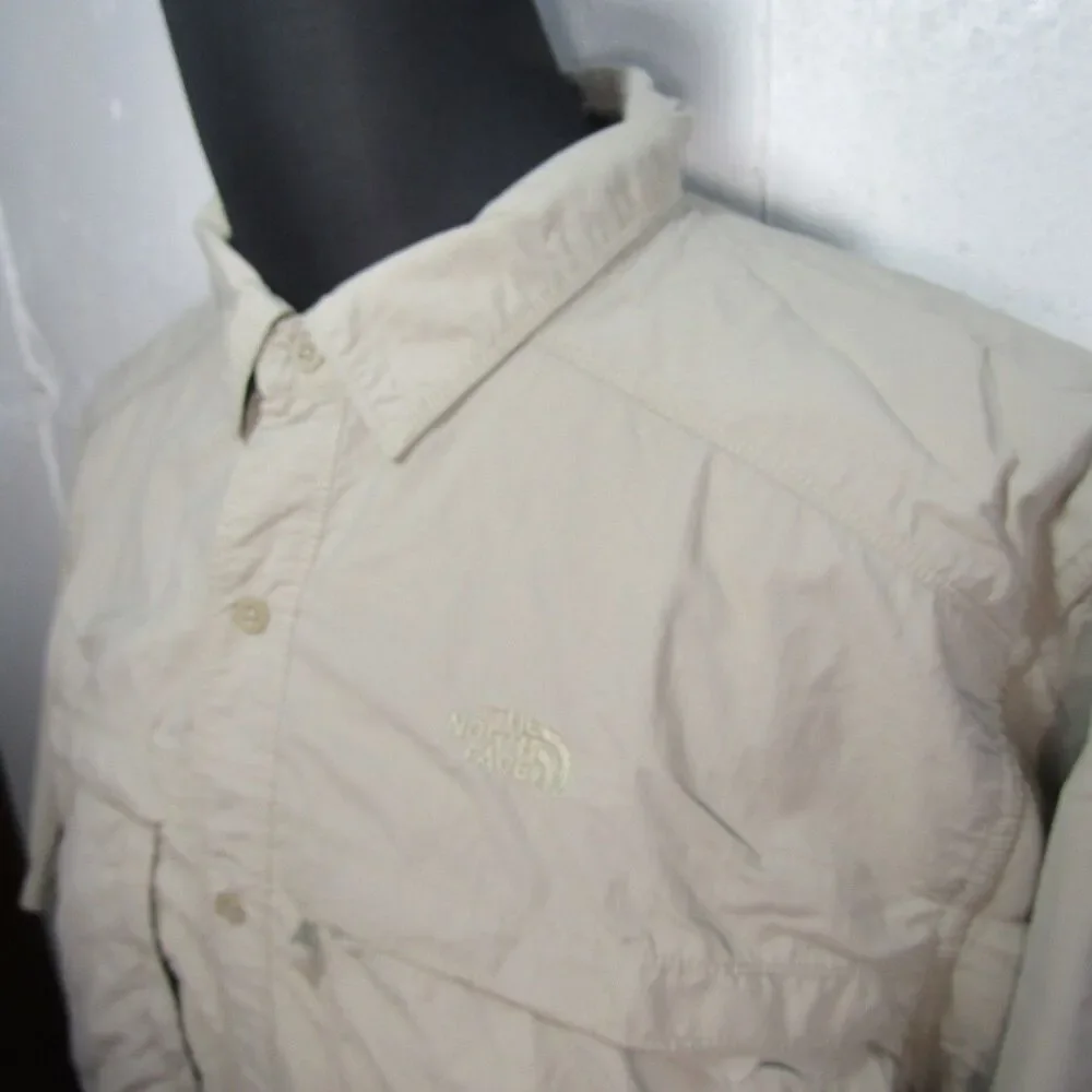 The North Face Men's XXL Tan Short Sleeve Button Up Vented Ripstop Fishing Shirt